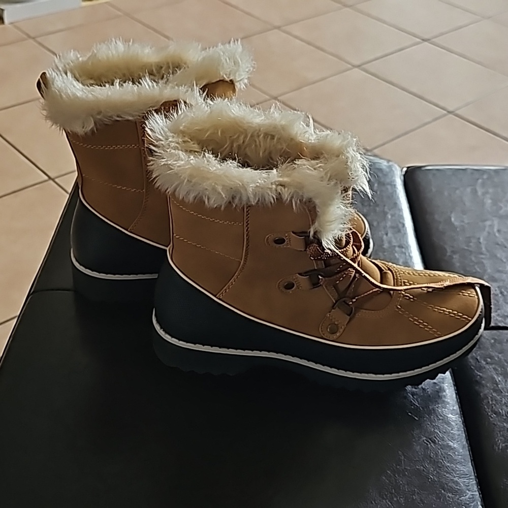 GlobalWin Boots - Picture 4 of 8